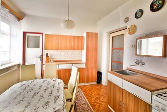 4 izbový rodinný dom na predaj vo Veľkom Kýri - 9