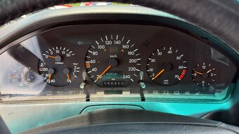 Mercedes-Benz SL 300 - 9