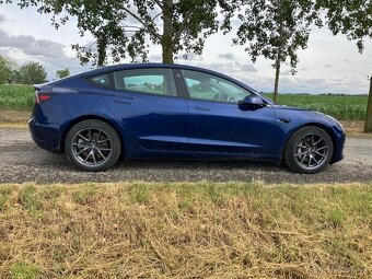 Predám Tesla Model 3 Deep Blue Long Range 75 kWh odpočet DPH - 9