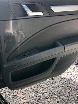 Rozpredám Superb 2 Facelift - 9