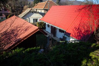 REZERVOVANÉ  Chalupa na predaj v obci Divín - 9