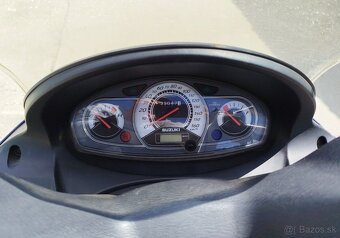 Suzuki Burgman 200, 13,5KW, r.v.2009 - 9