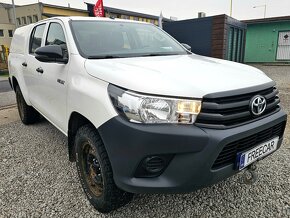 Toyota Hilux DC 2.4 I D-4D Active Rezervované - 9