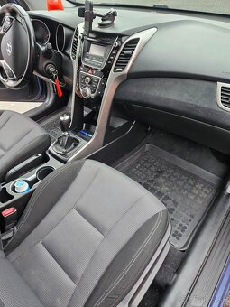 Hyundai i30 CW 1.6i CRDi 16V - 9