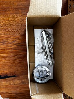 Porta klucky na interierove dvere-9ks spolu 100€ - 9