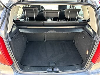 Mercedes-Benz A trieda 150 Elegance Autotronic - 9