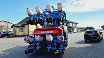 Monosem VALOTERRA 8R - 9