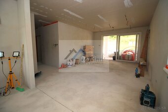 predaj NOVOSTAVBA s poz. 628 m² M. Bielice Partizánske - 9