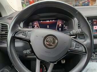 skoda karoq scout - 9