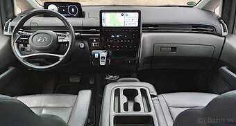 Hyundai Staria 2.2 CRDi Premium A/T - 9