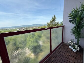 Na predaj krásny 2 izbový byt,Saratovská –Trenčín, 2x balkón - 9