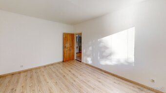 Prenajmem 2,5 izbový byt, nezariadený - 9