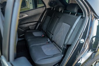 KIA Sportage 1.6 Tgdi 110KW Benzin 30200km SR auto záruka - 9