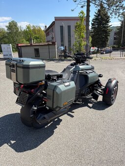 Can Am Canyon Redrock MY2025 - 9