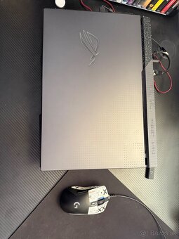 Asus rog strix g17 - 9