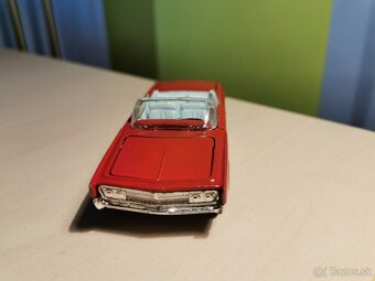Corgi toys Chrysler Imperial - 9