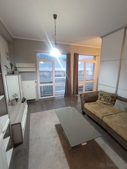 Predám 2 izbový byt Nová Radvaň - 9