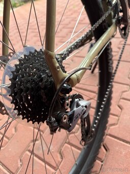 specialized - 9
