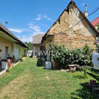 Na predaj RD v centre Dolné Srnie – pozemok 681 m² - 9