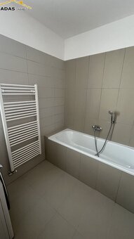 Ponúkame na predaj 1-izbový byt o rozlohe 44,56m2 s vlastný - 9