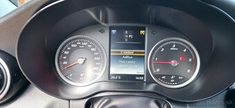 Mercedes Benz C200d - 9