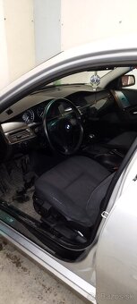 Predám BMW e61 530d - 9