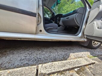 Škoda octavia 1.9tdi 81kw r.v 1998 - 9