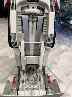 Britax Römer King II – autosedačka 9–18 kg - 9