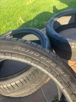 Pirelli Pzero 275/35 R22 a 315/30 R22 - 9