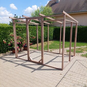 Predám drevenú konštrukciu - 9