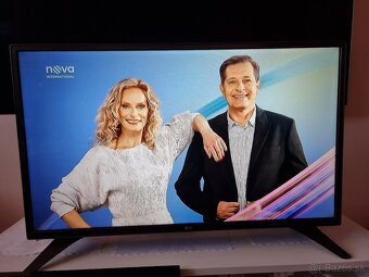 Predám LED TV LG 32LB550U HD - 9
