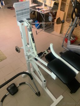 Posilňovací stroj na brušné svaly - 9