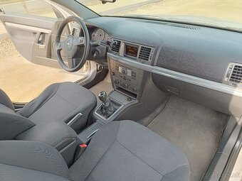 Opel Vectra C - 9
