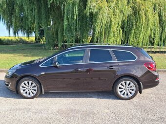 Opel astra sport tourer r.v.2015 - 9