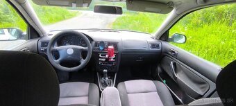 Predam volkswagen golf 4 combi 1.9 tdi 66kw - 9
