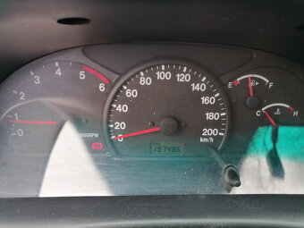 Suzuki Grand Vitara 2.0 TD - 9