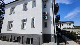 Obchodný / kancelársky priestor v centre Trenčína - 9