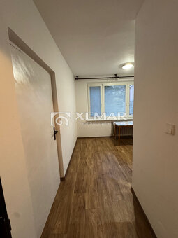 PREDAJ 1 izbový tehlovy byt Zvolen - 9