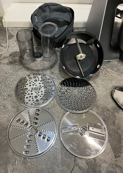 Bosch MUM 58M59 1000w kuchynsky robot - 9