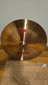 Paiste 2002 Classic 18" China - 9