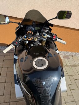 Suzuki GSX-R 600 - 9