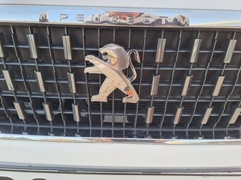 Peugeot 2008 - 9