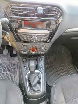 Predám Peugeot 301 - 9