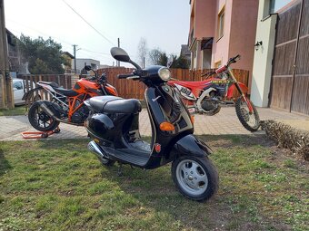 vespa 50 - 9