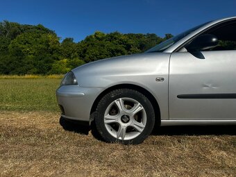 Seat Ibiza 1.2 benzín - 9