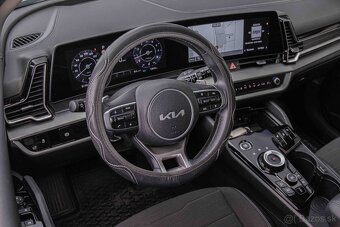 Kia Sportage 1.6 T-GDi Platinum A/T - 9