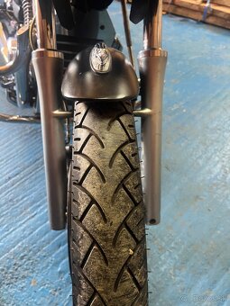 Suzuki Intruder VS800 GL - 9