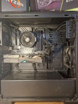 ASUS ROG STRIX GeForce GTX 1660 SUPER O6G GAMING - 9