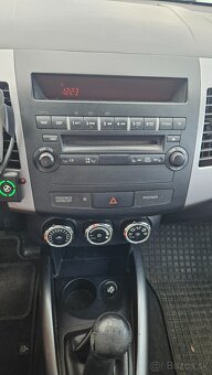 Mitsubishi Outlander 2.0i 108kW LPG Webasto - 9