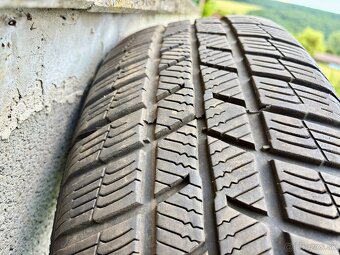 Zimne Barum Polaris 5 215/65 R17 103 H XL DOT3922 - 9